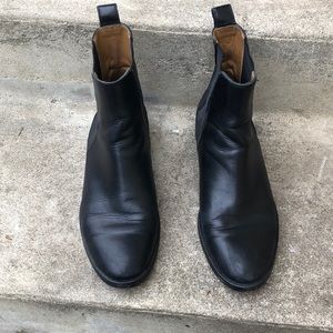 Everlane Chelsea Boot sz 8.5 black leather